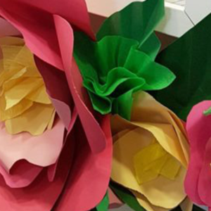 Workshop flores de papel y aro con flores de papel