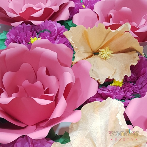 Workshop flores de papel y aro con flores de papel
